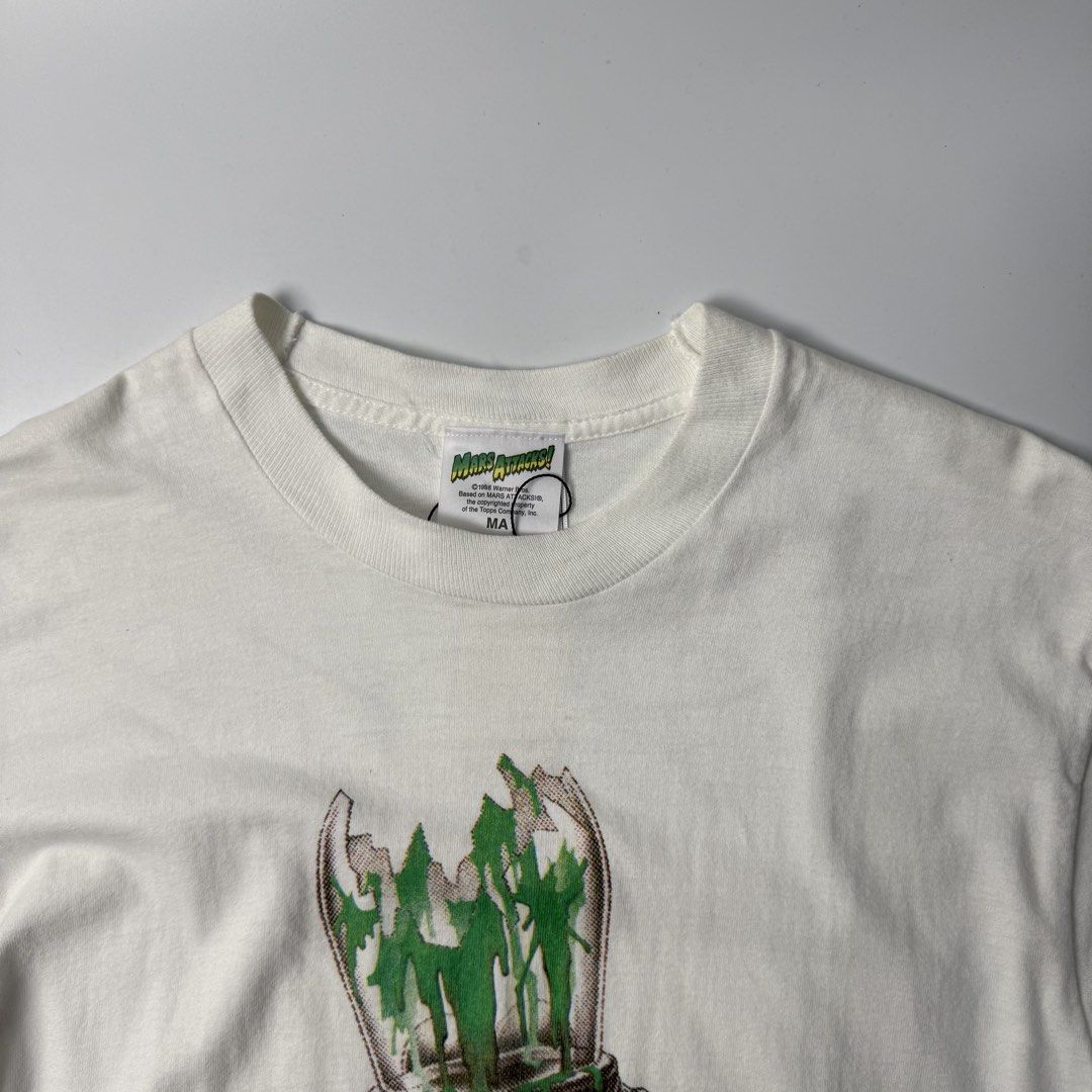 Vintage Mars Attack (Category: Tshirts & Polo Shirts ) located in Quezon City. Submitted by beastmnl (Listing ID 1464420391, Image 2). Description: Dimension 20 width 30 length .