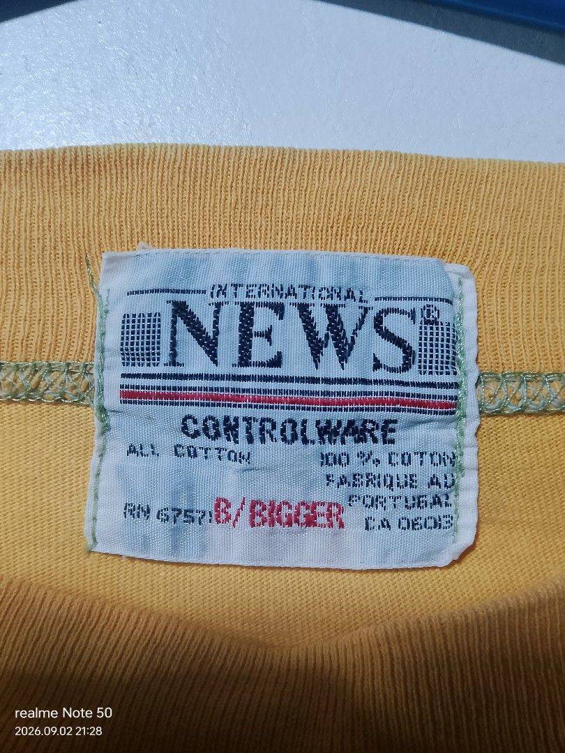 Vintage stussy shirt (Category: Tshirts & Polo Shirts ) located in San Ildefonso. Submitted by cristopherthrifts (Listing ID 1464497355, Image 3). Description: vintage stussy shirt -Size W18 L25 -perfect for vintage shirt collector -can used for everyday wear.