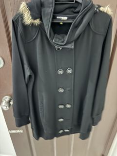 (Category: ) located in . Submitted by cathryn.star (Listing ID 1464371476, Image 1). Description: .
