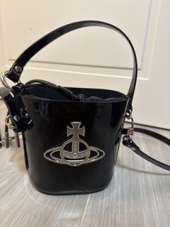 （分類：）位於 。 由 alxka.c 提交（商品編號 1464469972，圖片 1）。簡介： 。