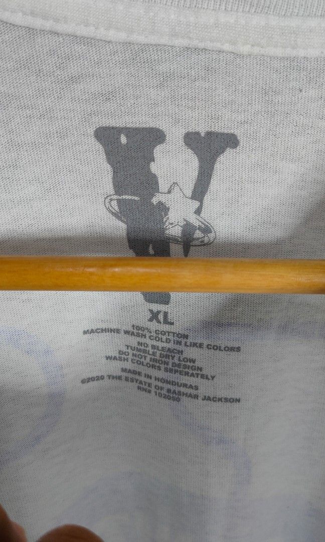 Vlone x Pop Smoke (Category: Tshirts & Polo Shirts ) located in Bolinao. Submitted by tokiya. (Listing ID 1464410160, Image 3). Description: Vlone x Pop Smoke Size XL 24x32.