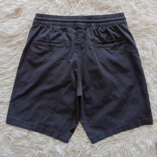 (Category: ) located in . Submitted by thrift_wiseph (Listing ID 1464411716, Image 1). Description: .