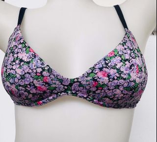 (Category: ) located in . Submitted by 99ners (Listing ID 1464469971, Image 1). Description: .