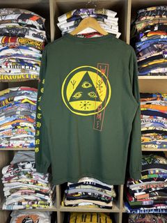 (Category: ) located in . Submitted by lixthrift.co (Listing ID 1464557226, Image 1). Description: .