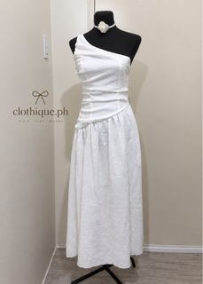 (Category: ) located in . Submitted by clothique.ph (Listing ID 1464435161, Image 1). Description: .