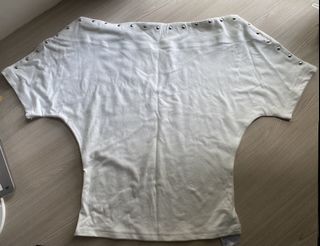 （分類：）位於 。 由 soldmythingss 提交（商品編號 1464404523，圖片 1）。簡介： 。