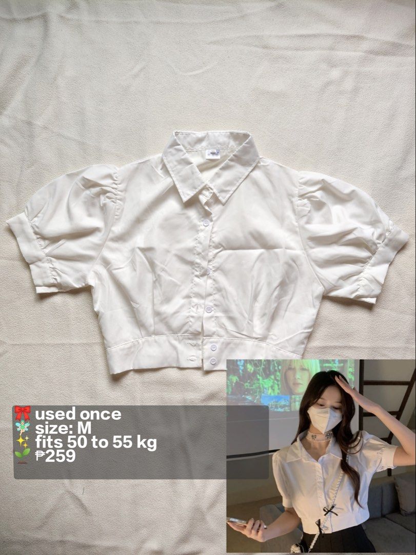 White Puff Sleeve Cropped Button-Up Blouse (Category: Blouses) located in Caloocan City. Submitted by angelinee123 (Listing ID 1464426004, Image 1). Description: Size M •Payment methods: Gcash (item price + sf) • Payment first policy • Delivery option: - J&t delivery : 2-3 days depends on loc - Lalamove: same day delivery - meetup: 5th avenue lrt station only (cod avail).