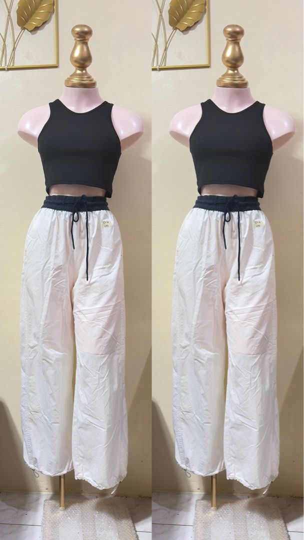 White Wide Leg Pants with Drawstring Waist (Category: Jeans) located in Manila. Submitted by thrift.buddy.em (Listing ID 1464560918, Image 1). Description: Can ship SCO/J&T/LALAMOVE Located in Las Piñas City.