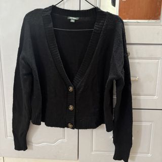 (Category: ) located in . Submitted by mypreloved_haul (Listing ID 1464361088, Image 1). Description: .