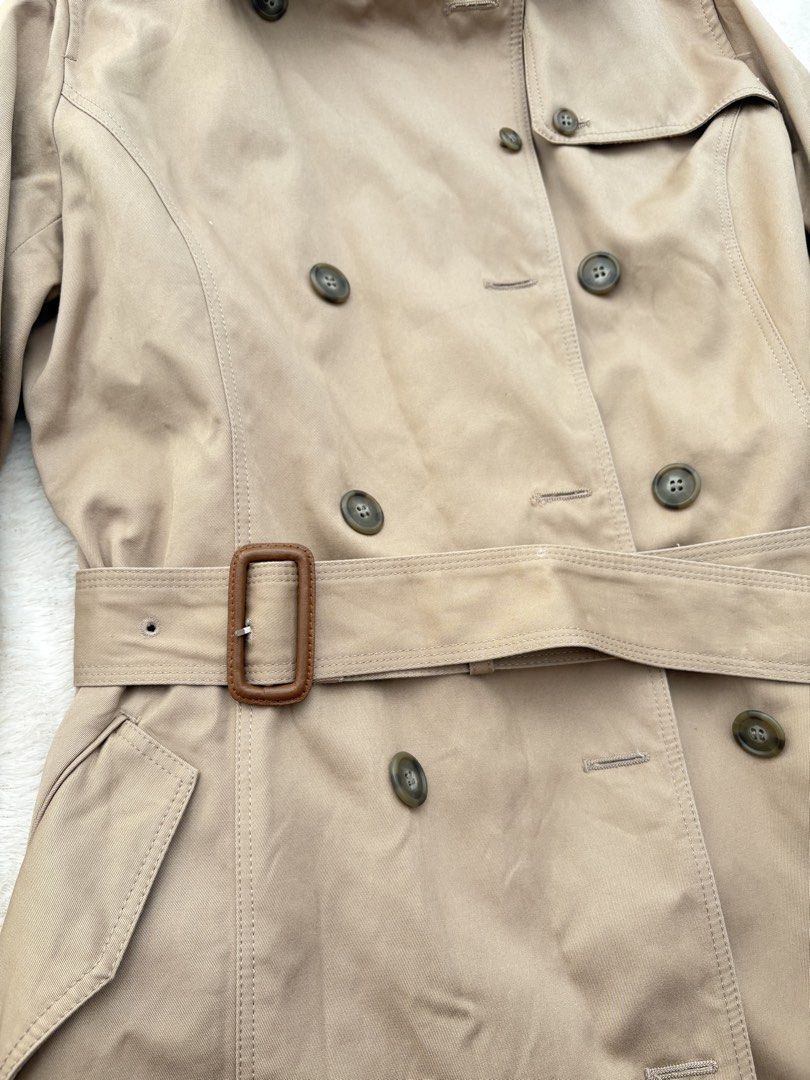 beige trench coat (Category: Luxury Apparel) located in Manila. Submitted by jean777_love (Listing ID 1464357922, Image 2). Description: .