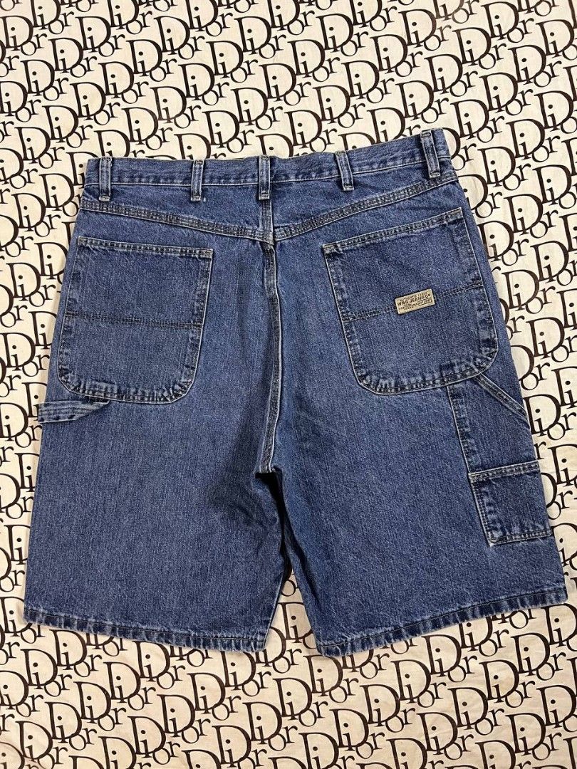 WRANGLER CARPENTER JORTS (Category: Shorts) located in Manila. Submitted by temetrius_husslin (Listing ID 1464447459, Image 1). Description: BRAND: WRANGLER CARPENTER JORTS W-34/L-22/T-13/LO-11 OVERALL CONDITION: EXCELLENT ISSUE: NO ISSUE COLOR RATE: 10/10 📩 DM FOR INQUIRIES AND FOR MORE DETAILS! ACT FAST! ONCE SOLD, GONE FOREVER. 🚚 Delivery: J&T Express 💳 Payment : GCash.