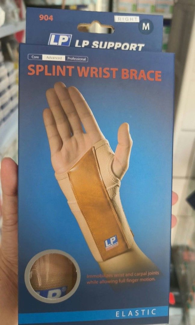 Wrist splint brace (Category: Hands & Nails) located in Manila. Submitted by _lovelyvirgo17 (Listing ID 1464358939, Image 2). Description: 1per box choose left or right.