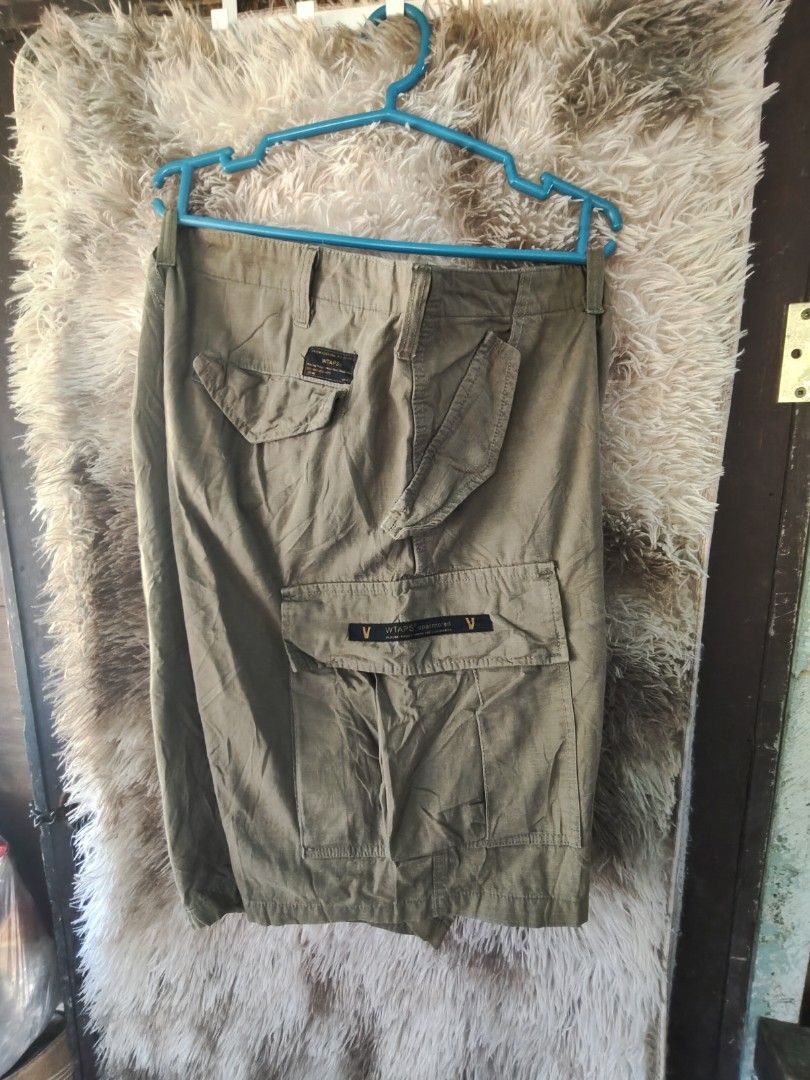 WTAPS Unarmored Jungle Cargo shorts (Category: Luxury Apparel) located in Rizal, Mindoro Occidental. Submitted by finding_ukaygems5103 (Listing ID 1464478660, Image 2). Description: .