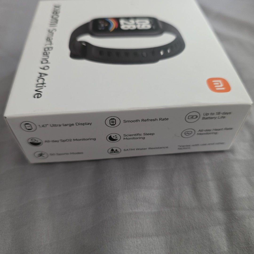 XIAOMI Smart Band 9 Active (Category: Wearables & Smart Watches) located in Bacoor. Submitted by xil10 (Listing ID 1464381285, Image 3). Description: XIAOMI Smart Band 9 Active brand new, unopened box received as a gift payment mode: bank transfer, gcash delivery: shouldered by buyer.