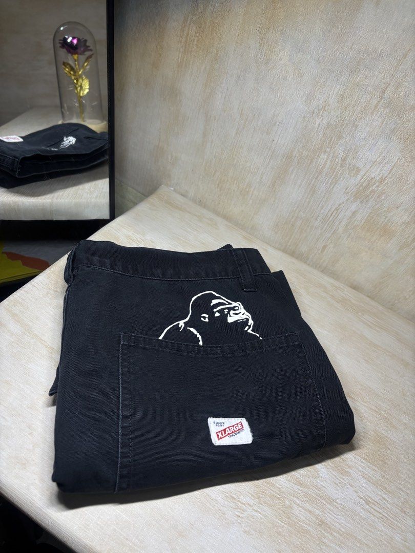 XLARGE CARPENTER JORTS (Category: Shorts) located in Cabuyao City. Submitted by pormanation-thrift-store (Listing ID 1464400105, Image 3). Description: XLARGE CARPENTER JORTS Condition: EXCELLENT Color rate: 9/10 Size: 30 Dimes: 31”Wx21”L Issue: NONE❌ Price: 1200.