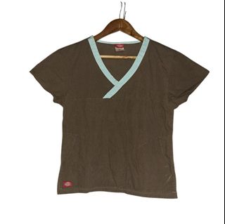 (Category: ) located in . Submitted by scrubsuitshoppreloved (Listing ID 1464361212, Image 1). Description: .