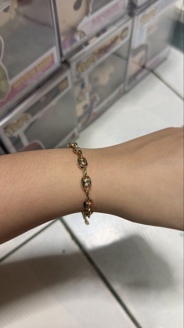 Xuping NON TARNISH coffee bean bracelet (Category: Bracelets) located in Caloocan City. Submitted by anikshop (Listing ID 1464496583, Image 2). Description: .
