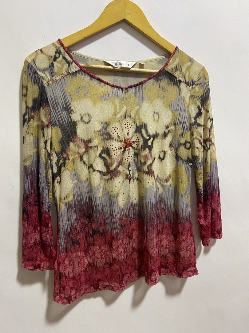 y2k Mesh with floral pattern (Category: Longsleeves) located in Cagayan de Oro. Submitted by timeless_trends (Listing ID 1464480576, Image 3). Description: dm for more details .