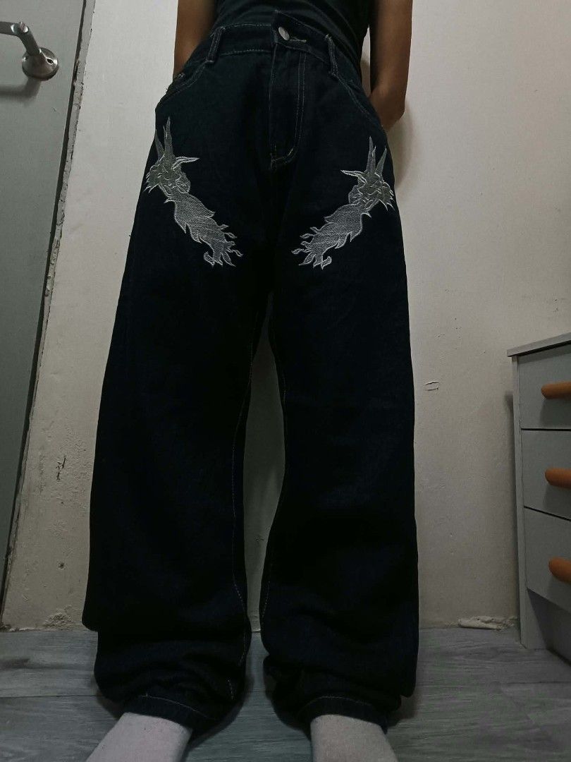 Y2K PANTS (Category: Jeans) located in Angeles City. Submitted by 2bee_shop (Listing ID 1464534191, Image 2). Description: EMBROIDERED PANTS 30-31/42/12.5/8.5 🧷 CONDI & CR 9/10 🧷 MASSIVE EMBROIDERED AT THE BACK 🧷 MINIMAL HEELDRAG 999+SF.