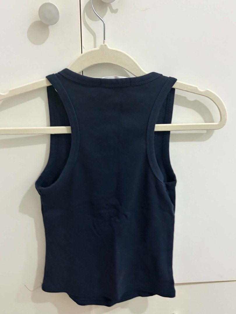 y2k tank top (Category: Sleeveless) located in Manila. Submitted by bookishtati (Listing ID 1464463172, Image 2). Description: Bought from thailand.