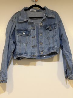 (Category: ) located in . Submitted by closet.me (Listing ID 1464479639, Image 1). Description: .