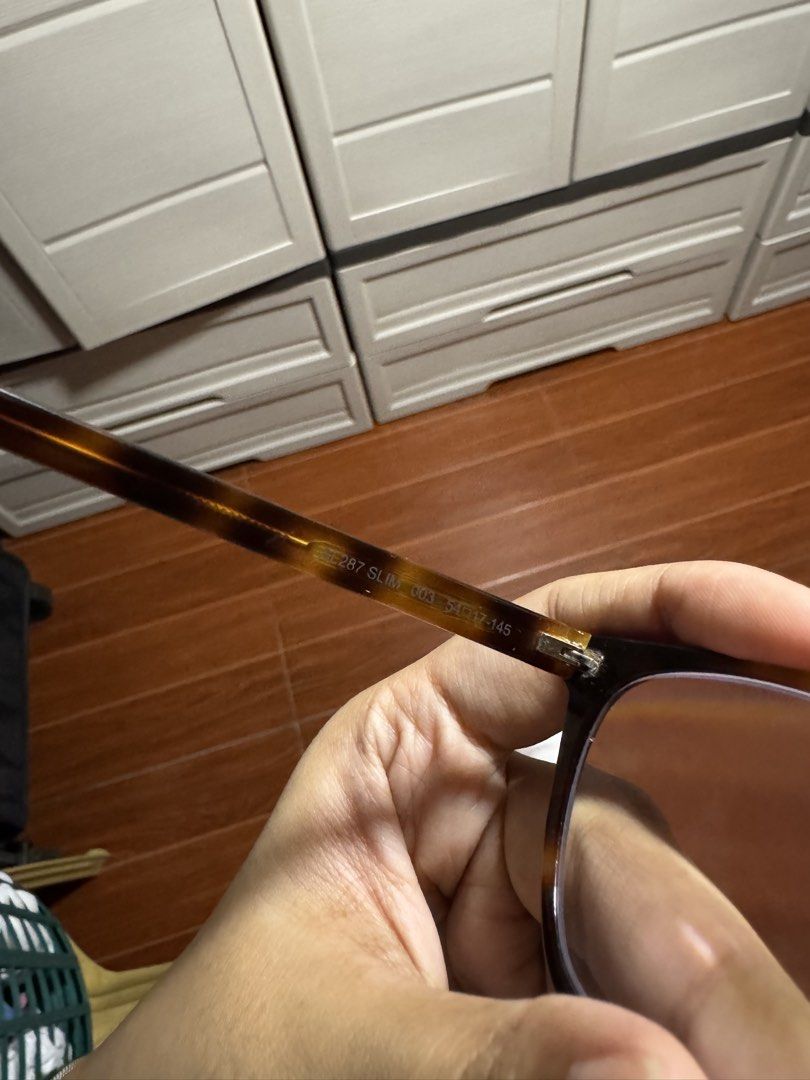 YSL Eyeglasses (Category: Sunglasses & Eyewear) located in Manila. Submitted by nicoleaure20 (Listing ID 1464510546, Image 3). Description: in good condition! it just has a loose screw on the left side that needs tightening :) - location: sampaloc, manila - mop: gcash/bpi - can be shipped thru lalamove/grab/ toktok/j&t but the buyer should shoulder the fee :) .