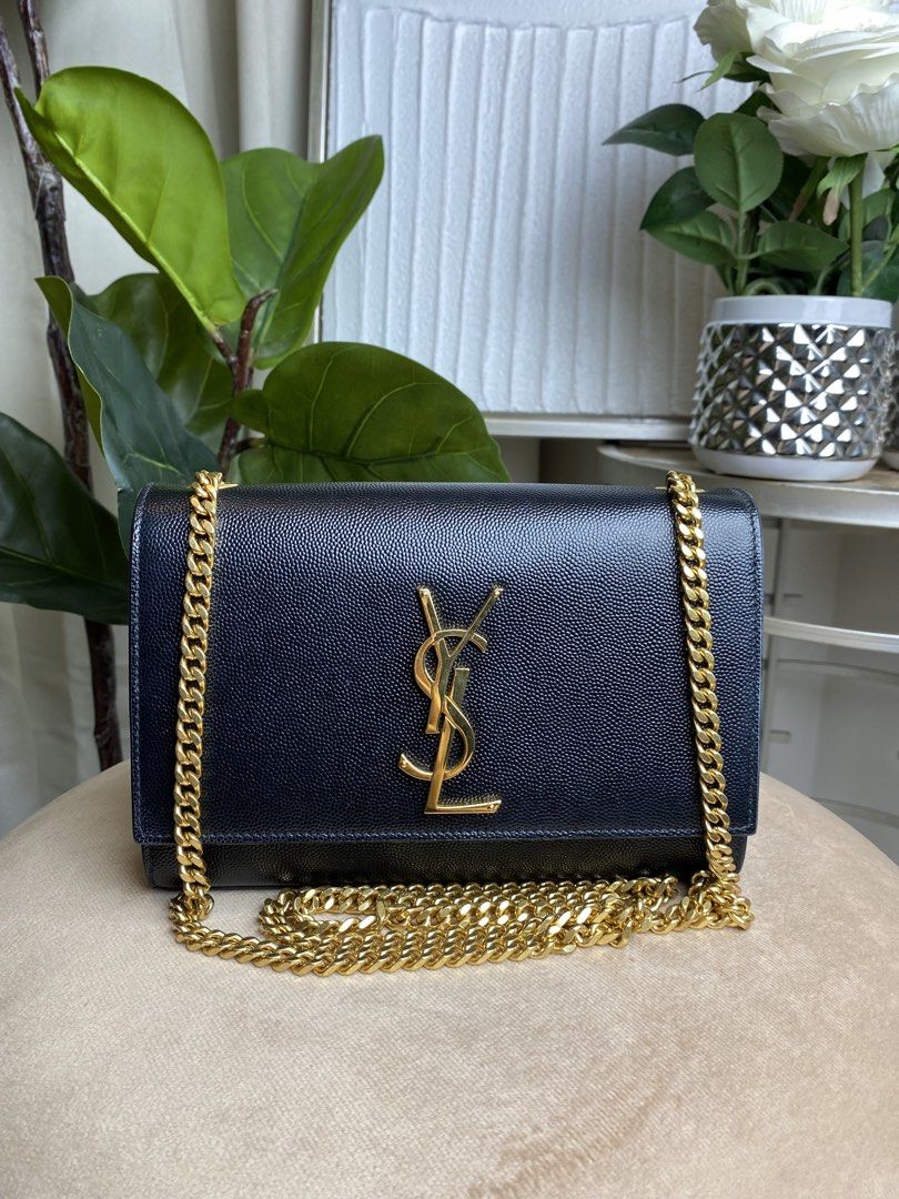 YSL Wallet On Chain (Category: Announcements) located in Iloilo. Submitted by eliseohana (Listing ID 1464360080, Image 1). Description: .