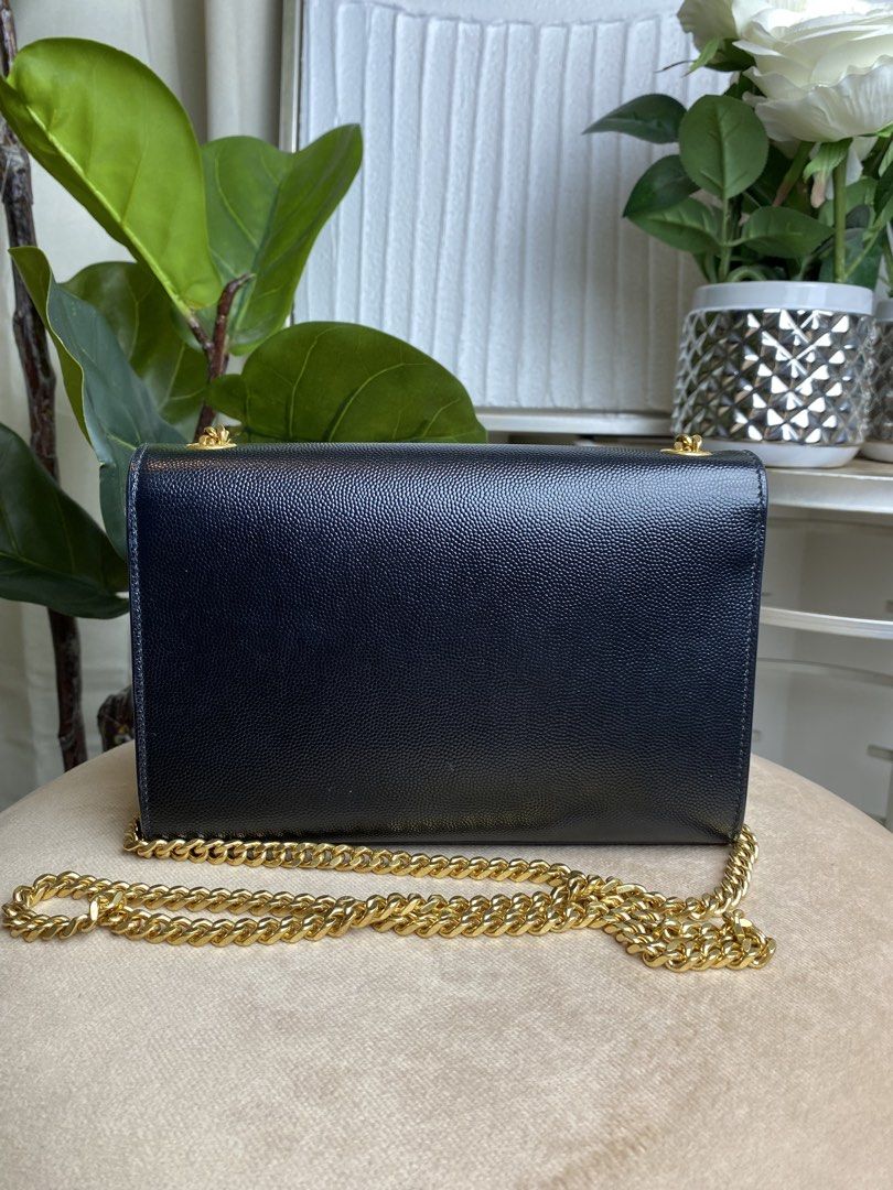YSL Wallet On Chain (Category: Announcements) located in Iloilo. Submitted by eliseohana (Listing ID 1464360080, Image 2). Description: .