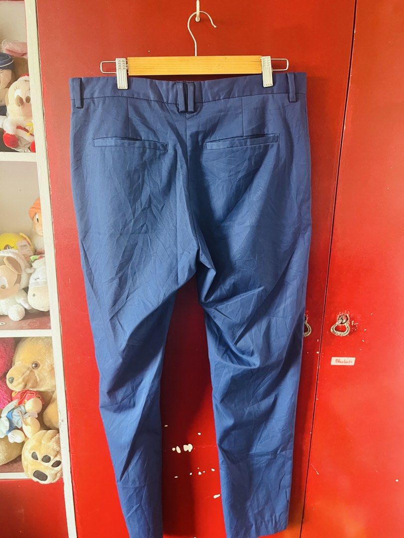 Zara Man Trousers (Category: Trousers) located in Quezon City. Submitted by wacpon_061972 (Listing ID 1464431404, Image 3). Description: A pair of blue Zara Man trousers (W-34/L-40).