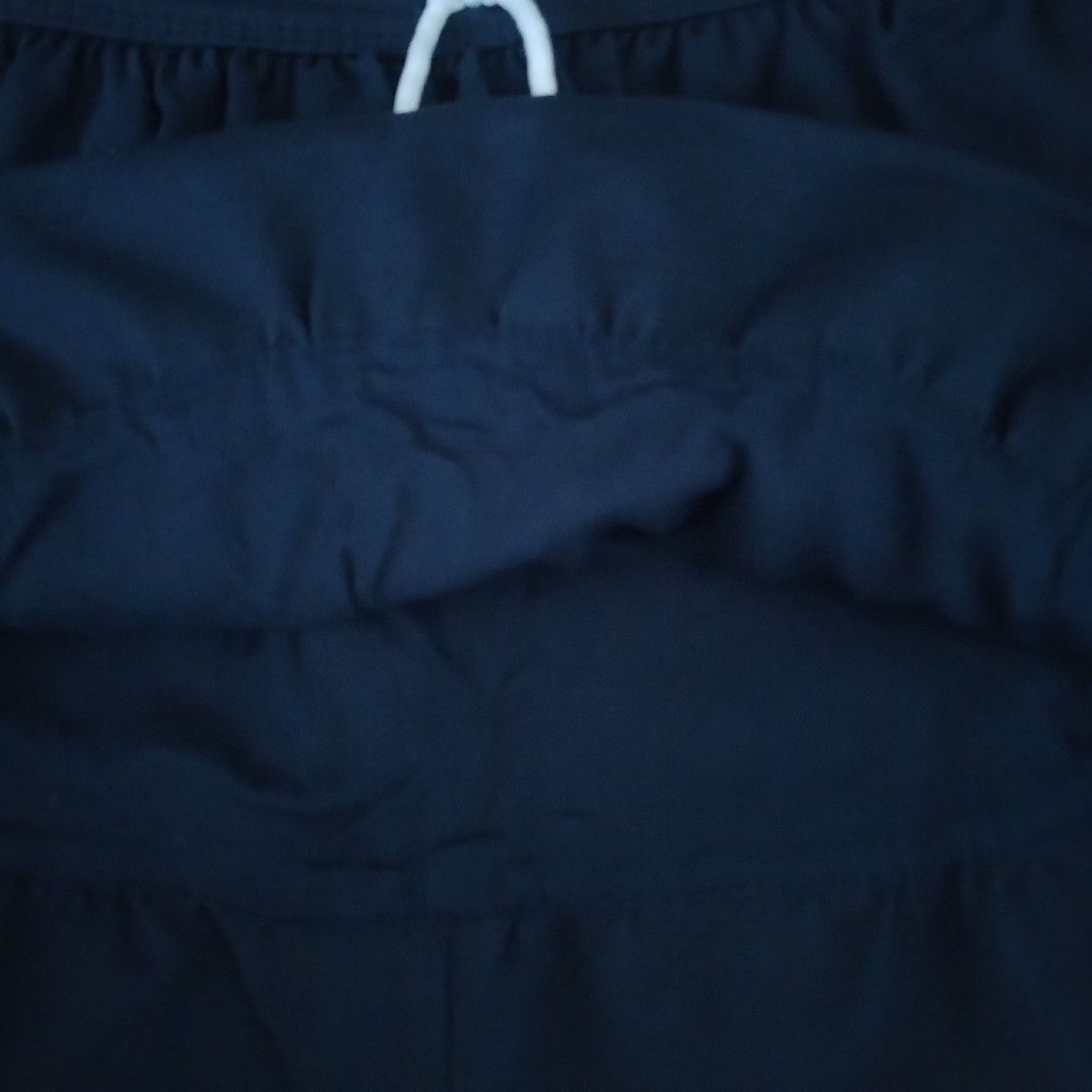 ZARA navy blue drawstring skort (Category: Skirts) located in Cavite. Submitted by lune.and.lore (Listing ID 1464398762, Image 3). Description: 𓏲𝄢 ┆ ZARA navy blue drawstring skort 🀢 condition : no flaws 𖤝 size : W 24" L 10" 𖤝 price : sol ₱200 | fay ₱250 | mistral ₱300 ⛧ the moon sleeps tonight — vouchers cannot be used 𓋜 MOD : J&T 𓋜 MOP : GCash ╋━ Reservation Policy ᛝ A ₱50 non-refundable reservation fee is required to secure your item. ᛝ