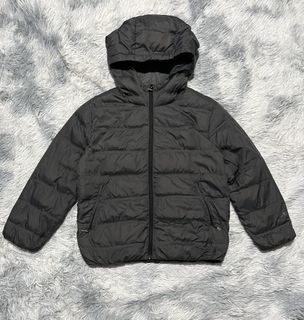 (Category: ) located in . Submitted by winterclothes.ph (Listing ID 1464413984, Image 1). Description: .