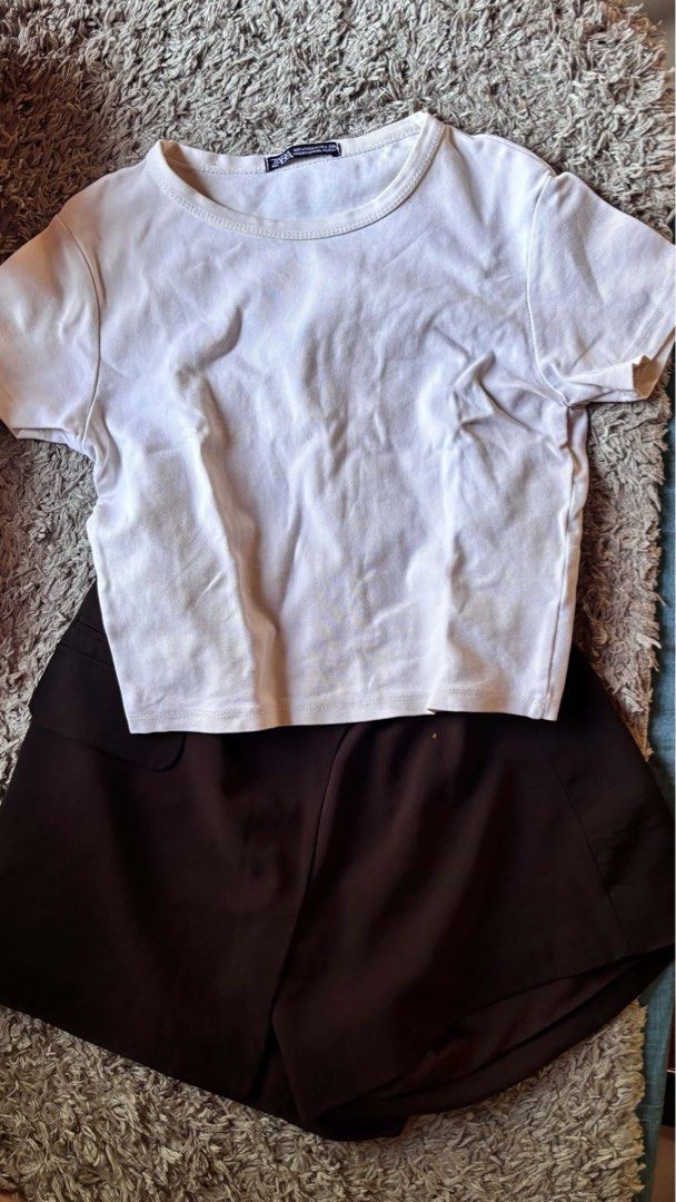 Bundle of Tops (Category: Sets or Coordinates) located in Davao. Submitted by itxpatrixe_ (Listing ID 1464450053, Image 1). Description: TOPS FOR SALE EACH: ₱100 TAKE 5: ₱449 TAKE ALL: ₱799 📌 Buyer will shoulder DF 📌 First to mine, first served 💗 .