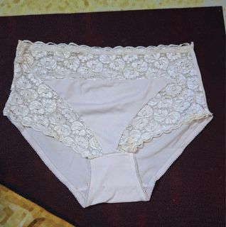 (Category: ) located in . Submitted by dani27122023 (Listing ID 1464712704, Image 1). Description: .