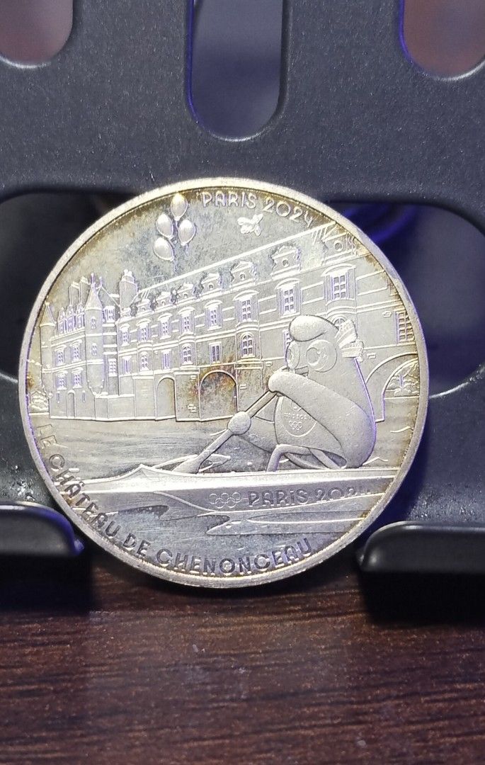 10 Euro Silver Coin (Category: Currency) located in Manila. Submitted by bjie2700446238 (Listing ID 1464747770, Image 2). Description: Low mintage-75,000 pcs only.