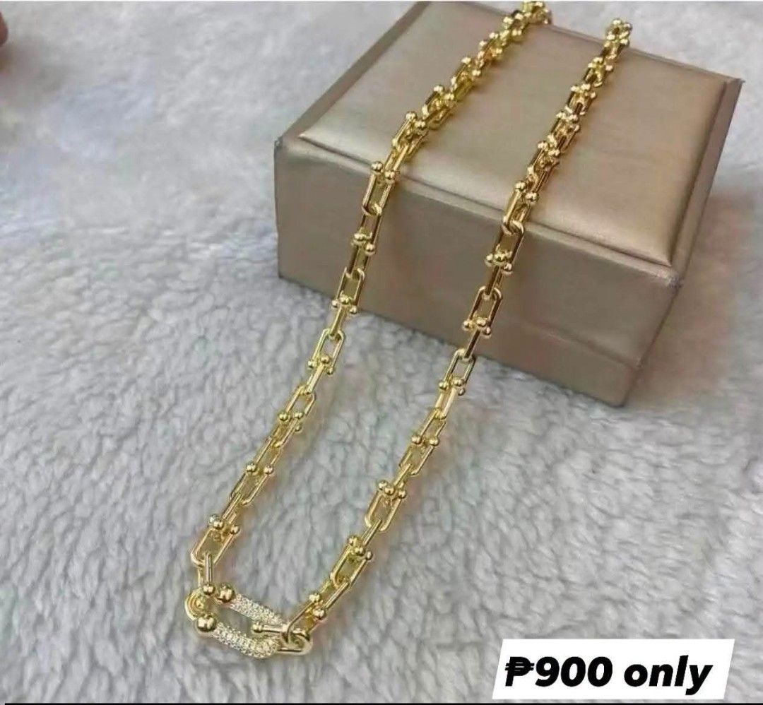 14K Vermeil Gold 2n1 Hardware Set (Category: Necklaces) located in Caloocan City. Submitted by cheskhaionlinestore2.0 (Listing ID 1464583148, Image 1). Description: New Collection 🥰 14k GOLD VERMEIL Super Sale ⚡ Necklace and Bracelet Set ₱1200 only📌 What is Vermeil Gold? 14K Vermiel Gold Gold vermeil (pronounced ver-may) is a high-quality type of gold-plated jewelry defined by a sterling silver base metal, a thick gold layer (at least 2.5 micro