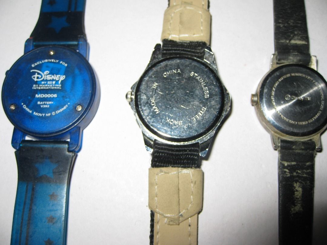 1990's Disney Mickey Mouse Watches (Category: Western Merchandise) located in Baguio. Submitted by winstonsheebamonna (Listing ID 1464585914, Image 2). Description: 1990's Disney Mickey Mouse Watches All in good condition as sen in pics. Purchased in US & been packed away. All Working All tested & working but need new batteries. Selling 3 together the way i purchased them. 700p for the 3.