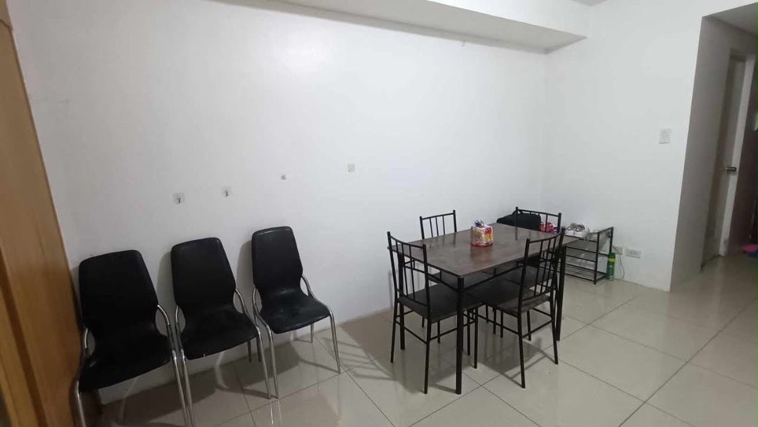1 bedroom condominium tower A shell residences (Category: Apartments & Condos) located in Caloocan City. Submitted by aktung1968 (Listing ID 1464619642, Image 3). Description: Condo for sale as bare. Negotiable 1 bedroom. Condominium located at 5th floor tower A. Shell Residence in front of Mall of Asia Pasay City. 32 sqm Nego For inquiries directly contact me.