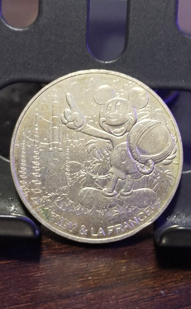 2018 10 Euros Silver Coin (Category: Currency) located in Manila. Submitted by bjie2700446238 (Listing ID 1464747967, Image 1). Description: Low mintage- 95,000 pcs only.