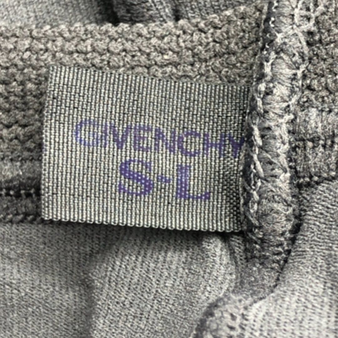 267009272 GIVENCHY CLOTHES SOFT SUPPORT TIGHTS (Category: Other Bottoms) located in Taguig. Submitted by ecoring.ph (Listing ID 1464594569, Image 3). Description: ◆CONDITION: B+ ◆DESCRIPTIONS: (Other defects/info:) The thights is remained in a good and almst new condition * SIZE: ◆ WAIST: 17inches. (approximately only) ◆ RISE FRONT: 8inches. (approximately only) ◆ LENGTH: 28inches. (approximately only) ◆INCLUSIONS: Pouch ⚠︎Please note that all si