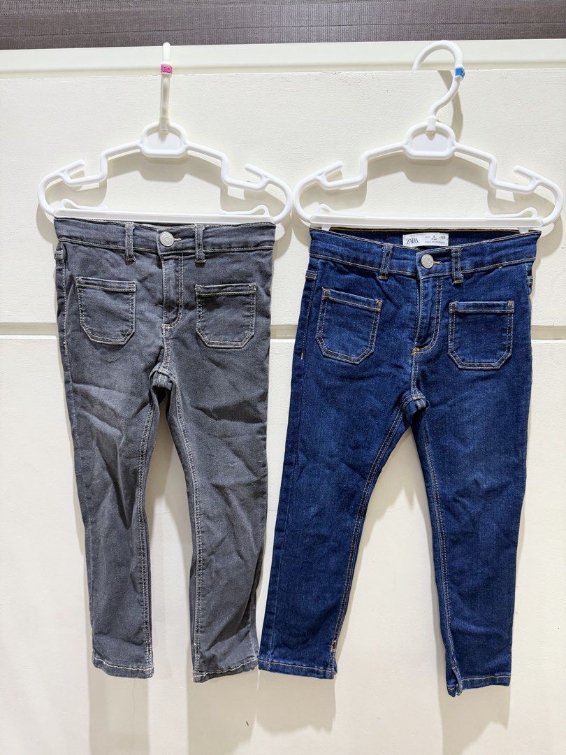 2pcs ZARA Kids Size 5Y Pants (Category: Babies & Kids Fashion) located in Malolos. Submitted by theroyalrunwayph (Listing ID 1464688444, Image 2). Description: Bundle sale! 2 Zara pants (bought for ₱1290 each). Size 5 Worn only once. Authentic. Bought from Zara BGC..
