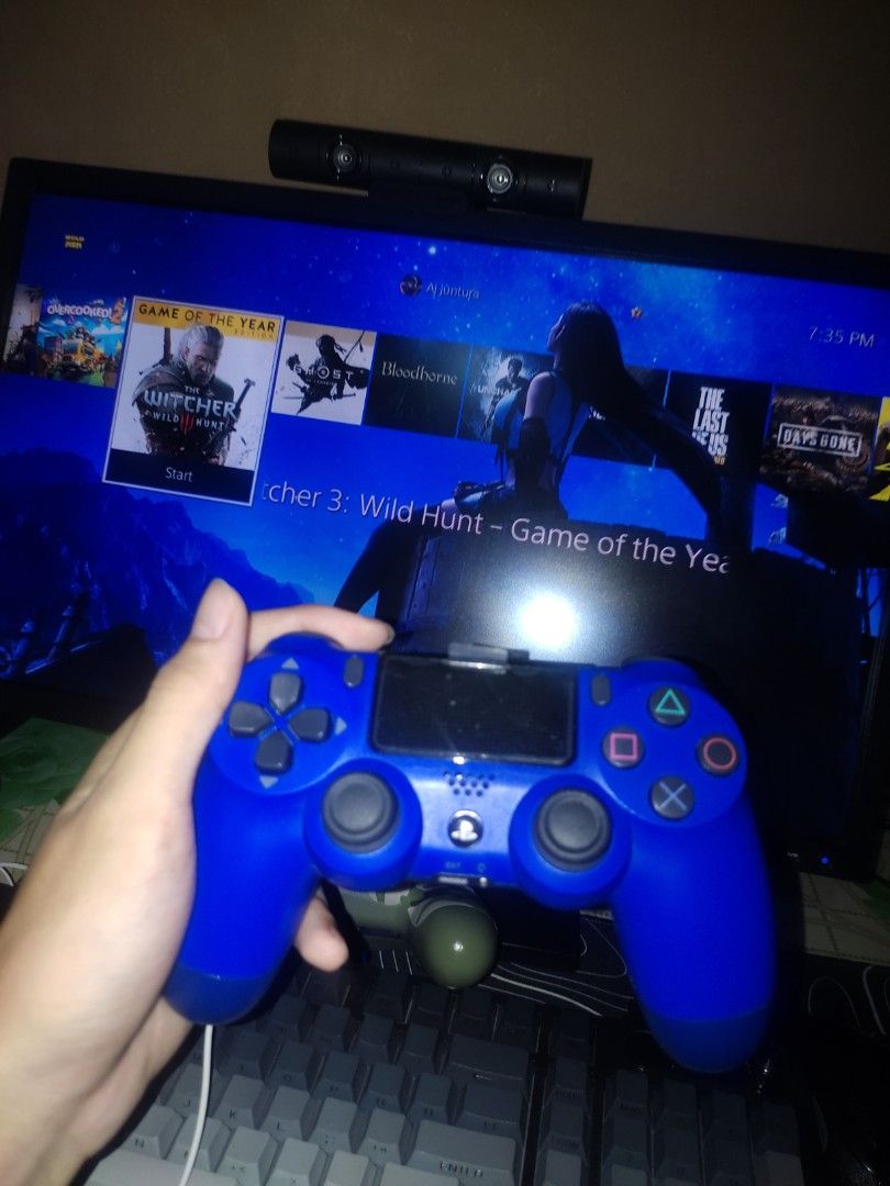 2x Blue PS4 Controllers (Category: Controllers) located in Caloocan City. Submitted by ajzz00 (Listing ID 1464686200, Image 2). Description: 1k each! - Includes 2 Blue PS4 Controllers (in good working condition) location: Legazpi or Tabaco meet up.
