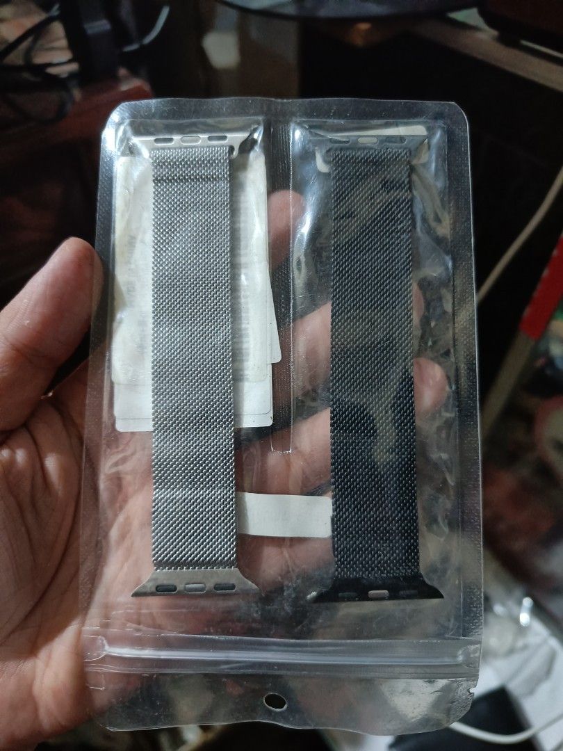 5packs smart watch magnetic bracelet (Category: Men's Watches) located in Taguig. Submitted by ashicollection (Listing ID 1464679525, Image 3). Description: Please read! For sure buyer only! NO COD/COP No reservation The items will be sold to the first payer w/o prior notice. Verbal reservations are not acceptable. Note: All items are vintage. Please manage your expectations accordingly. G cash payment. Shipping via Lalamove Metro Manila. For pro