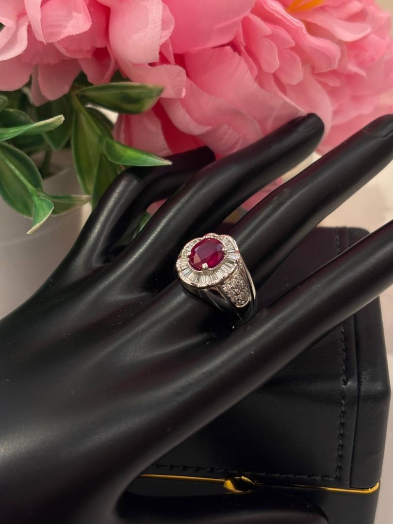 750 WHITE GOLD RING RUBY EC00124WGR (Category: Accessories) located in Kuala Lumpur. Submitted by luxarea888 (Listing ID 1464655313, Image 2). Description: 750 WHITE GOLD RING RUBY EC00124WGR 💖 PRICE: RM33,500.00 💖 STYLE: RING 💖 WEIGHT: 11.68GM 💖 SIZE: 17.5HK 💖 METAL TYPE:750 💖 DIAMOND: RUBY 1.50CT (1PCS) 💖 DIAMOND: 0.12CT(24PCS) 💖 GENDER: MAN 💖 CONDITION: 9/10 💖 COMES WITH JEWELLERY BOX Ws Now Get More Detail & Get Good Deal ‼️ ☎️ 011 