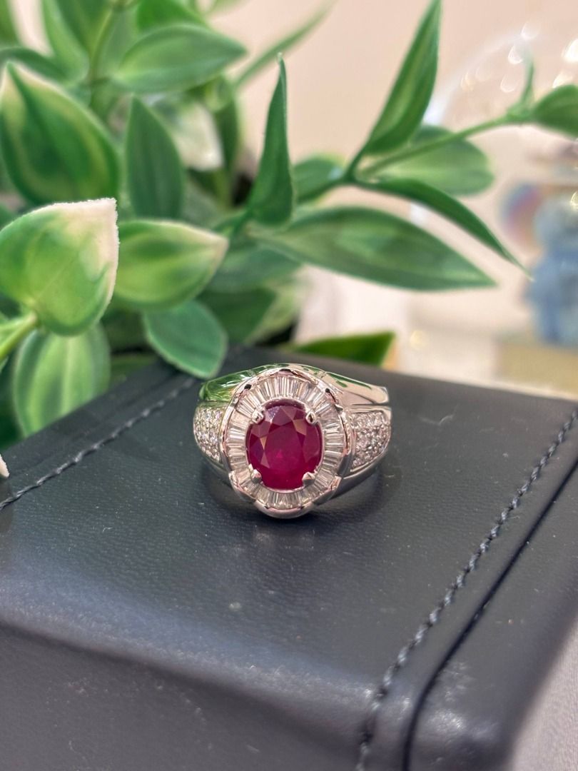 750 WHITE GOLD RING RUBY EC00124WGR (Category: Accessories) located in Kuala Lumpur. Submitted by watchluxury888 (Listing ID 1464676501, Image 3). Description: 750 WHITE GOLD RING RUBY EC00124WGR 💖 PRICE: RM33,500.00 💖 STYLE: RING 💖 WEIGHT: 11.68GM 💖 SIZE: 17.5HK 💖 METAL TYPE:750 💖 DIAMOND: RUBY 1.50CT (1PCS) 💖 DIAMOND: 0.12CT(24PCS) 💖 GENDER: MAN 💖 CONDITION: 9/10 💖 COMES WITH JEWELLERY BOX Ws Now Get More Detail & Get Good Deal ‼️ ☎️ 