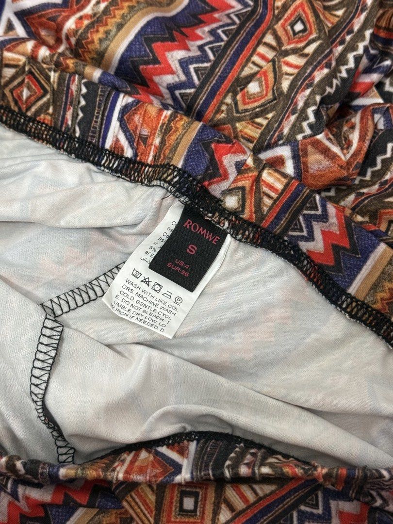 90’s Style Wide Legs Pants (Category: Other Bottoms) located in Naga. Submitted by sbcookieee (Listing ID 1464722073, Image 3). Description: .