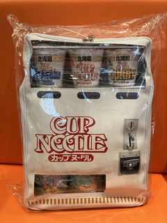 全新日清合味道販賣機背包(連9個杯麵) 合味道背囊 書包🎒Cup Noodle Vending Machine Bag with ...