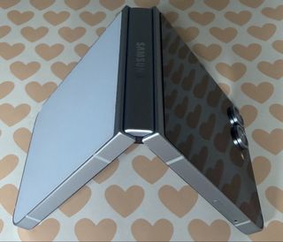 （分類：）位於 。 由 _valentin 提交（商品編號 1464705957，圖片 1）。簡介： 。