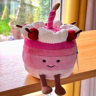 （分類：）位於 。 由 newcrystal-069f0d 提交（商品編號 1464591081，圖片 1）。簡介： 。