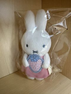 （分類：）位於 。 由 miffy_jp 提交（商品編號 1464671097，圖片 1）。簡介： 。