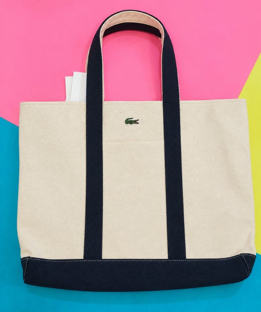❌ SOLD OUT ❌ (Category: Tote Bags) located in Davao. Submitted by cossetbyl. (Listing ID 1464716004, Image 2). Description: ❌ SOLD OUT ❌ ‼️ NEW ARRIVAL - 1 UNIT ONLY | ON HAND‼️ Anlaki nito, super sulit ang P3,200 mo. 😊 Top zip closure, w/ dust bag. This is priced at P6,990 by other sellers. 👜 LACOSTE 👜 P3,200 only! REG. PRICE: Almost P10K - 101% guaranteed brand new & original. Comes w/ a money-back guarantee if proven fake. - Open for layawa